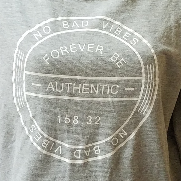 Divided H&M Authentic Vibe Graphic Design Sweater - Picture 4 of 4